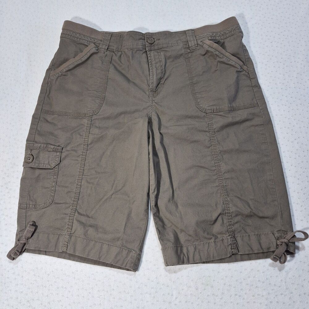 St. John's Bay Women's Size 14 Brown Bermuda Shorts Cargo Pocket Casual Stretch